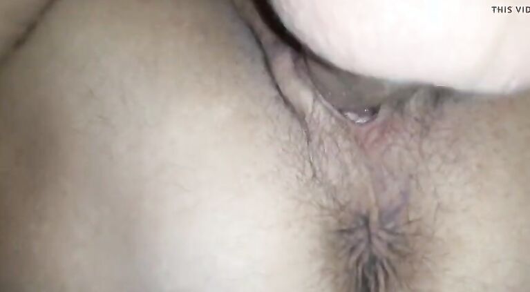 Young man fucks and comes in a mature stepmother