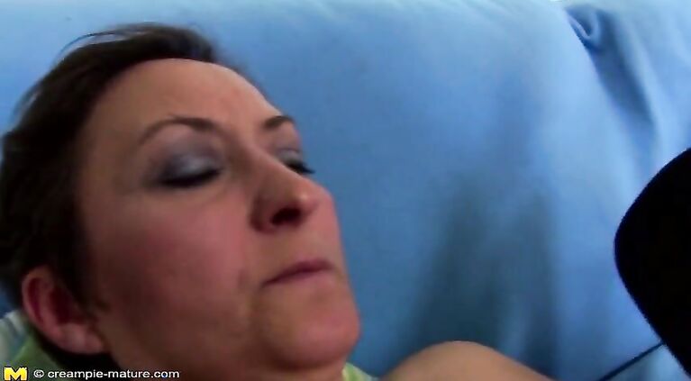 Seduced son cums inside not his step mom's vagina