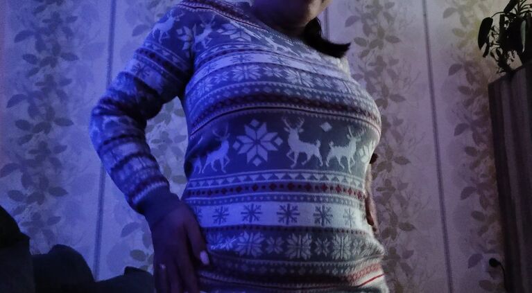 Christmas girl give me a evening surprise