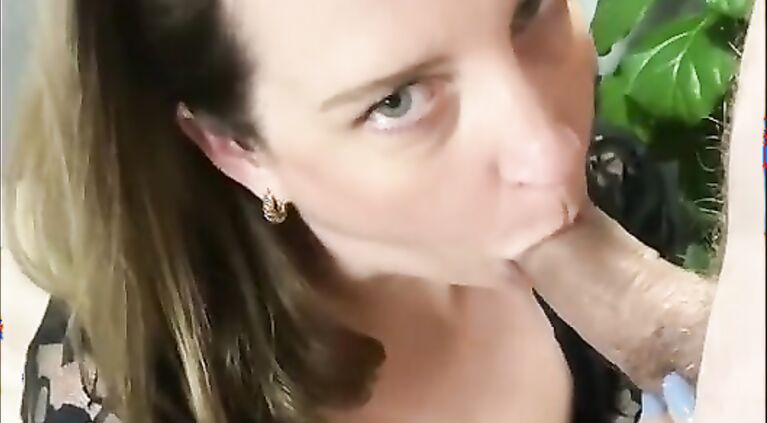 Blowing my stepsons college bully for half an hour, while praising him