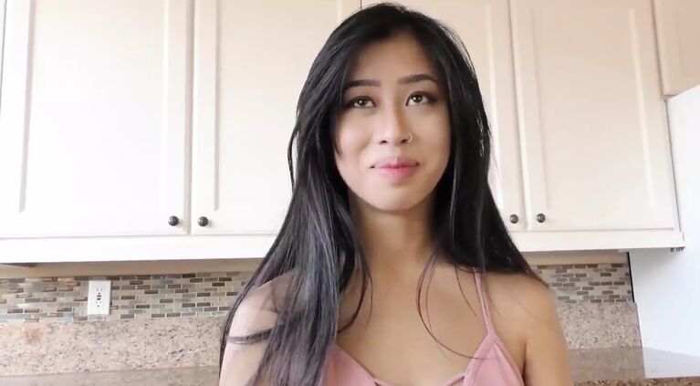 Jade Kush lets her stepdaddie fuck her hairy bush and cum inside