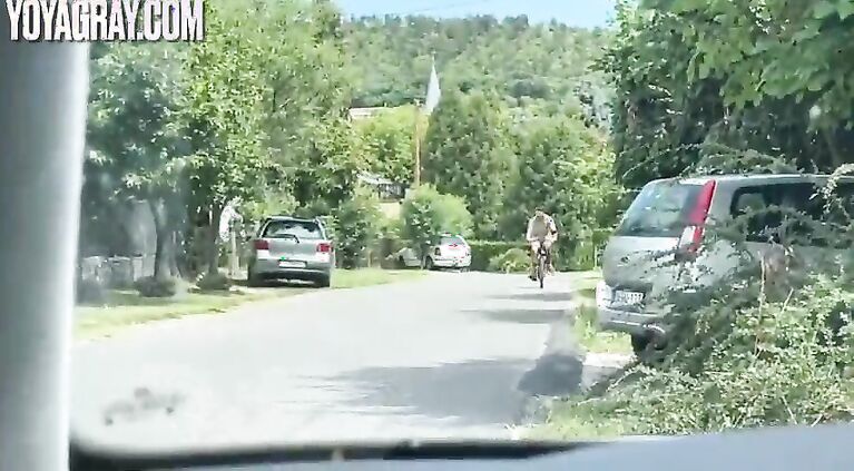Hot Teen Hitchhiker Risky Public Car Blowjob